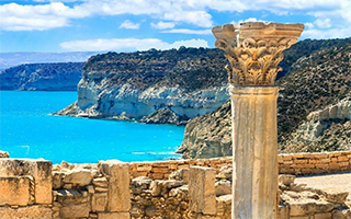 За первые десять месяцев 2021 года число туристов на Кипре увеличилось вдвое